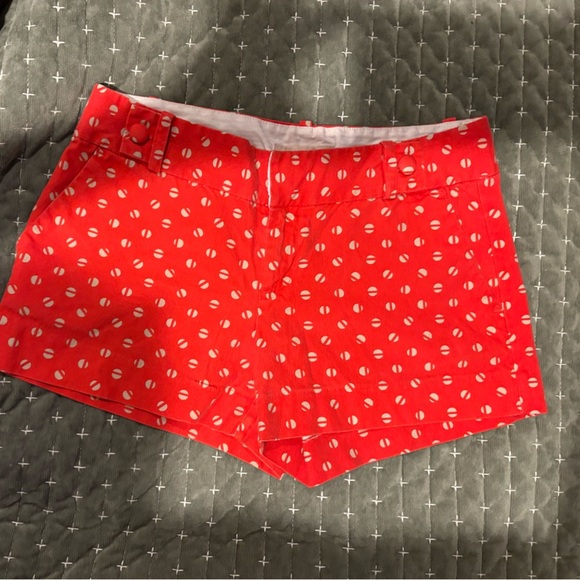 Banana Republic Red Geometric Shorts, Size 2 - Picture 5 of 9